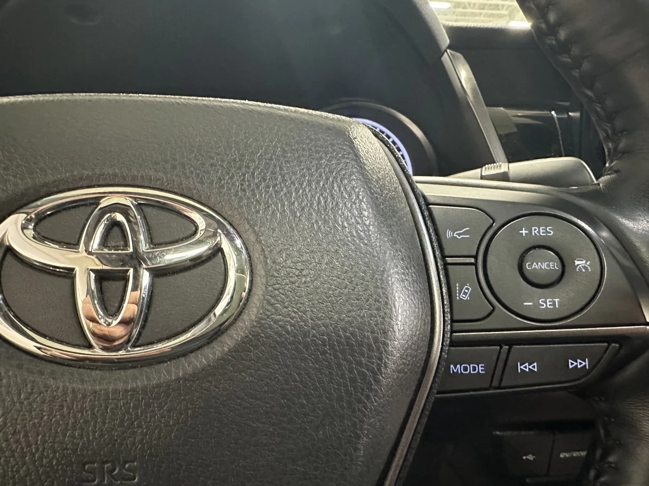 2023 Toyota Camry Hybrid Main Image