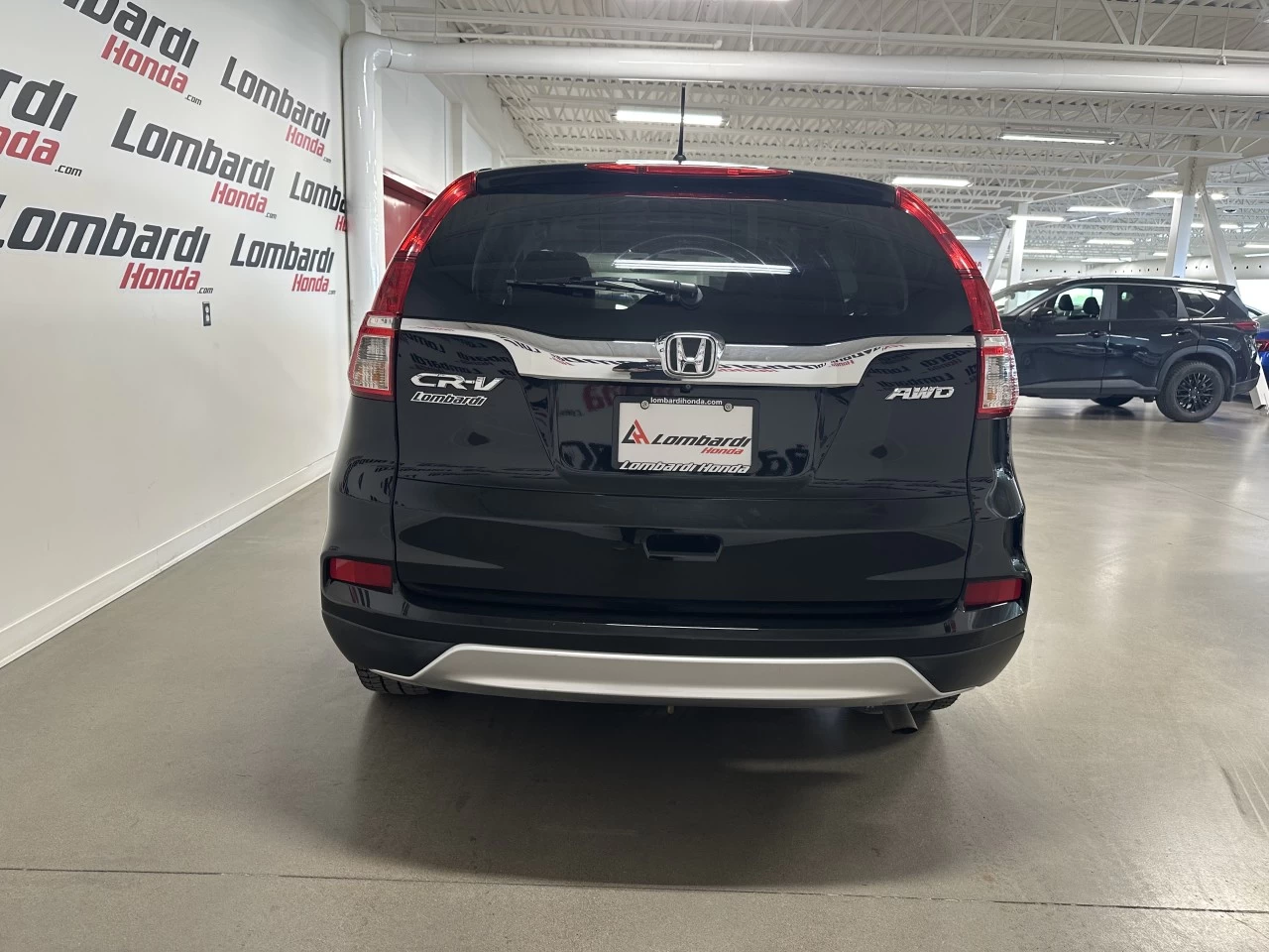 2016 Honda CR-V
                                                    EX Main Image