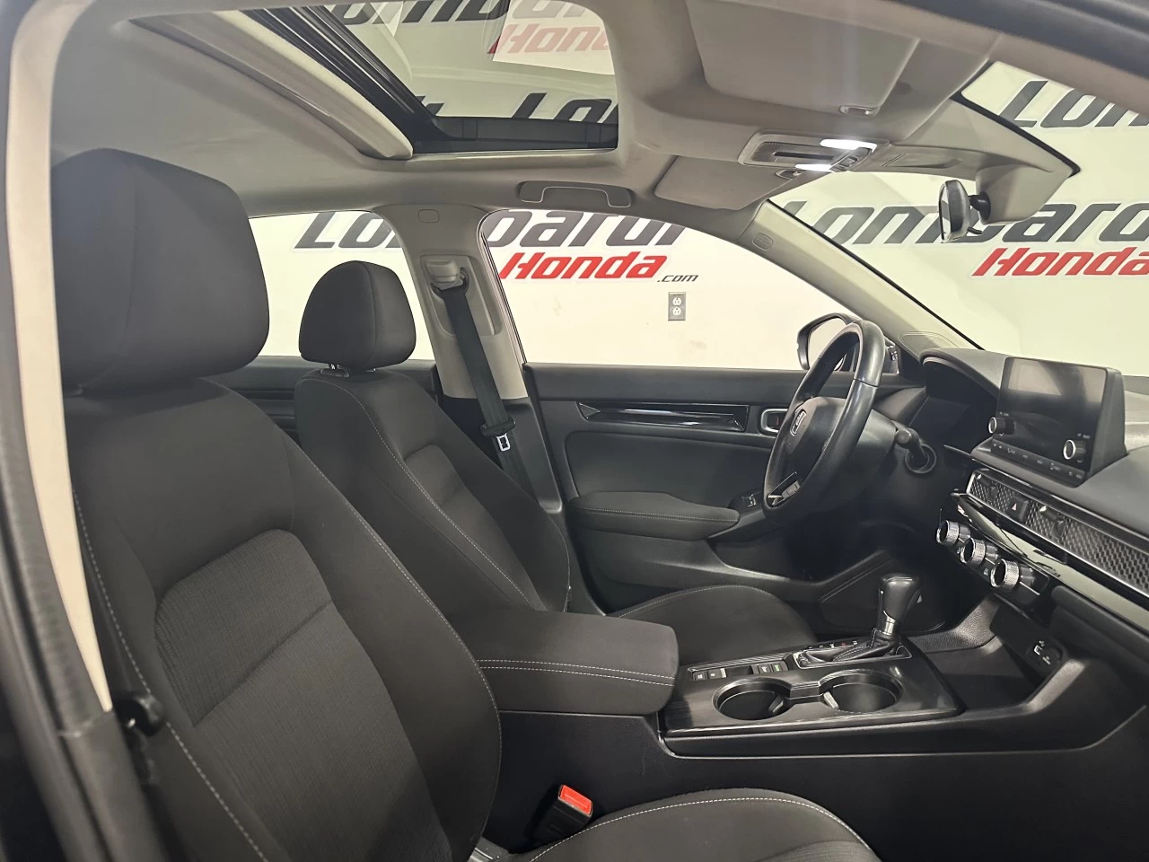 2023 Honda Civic EX Image principale