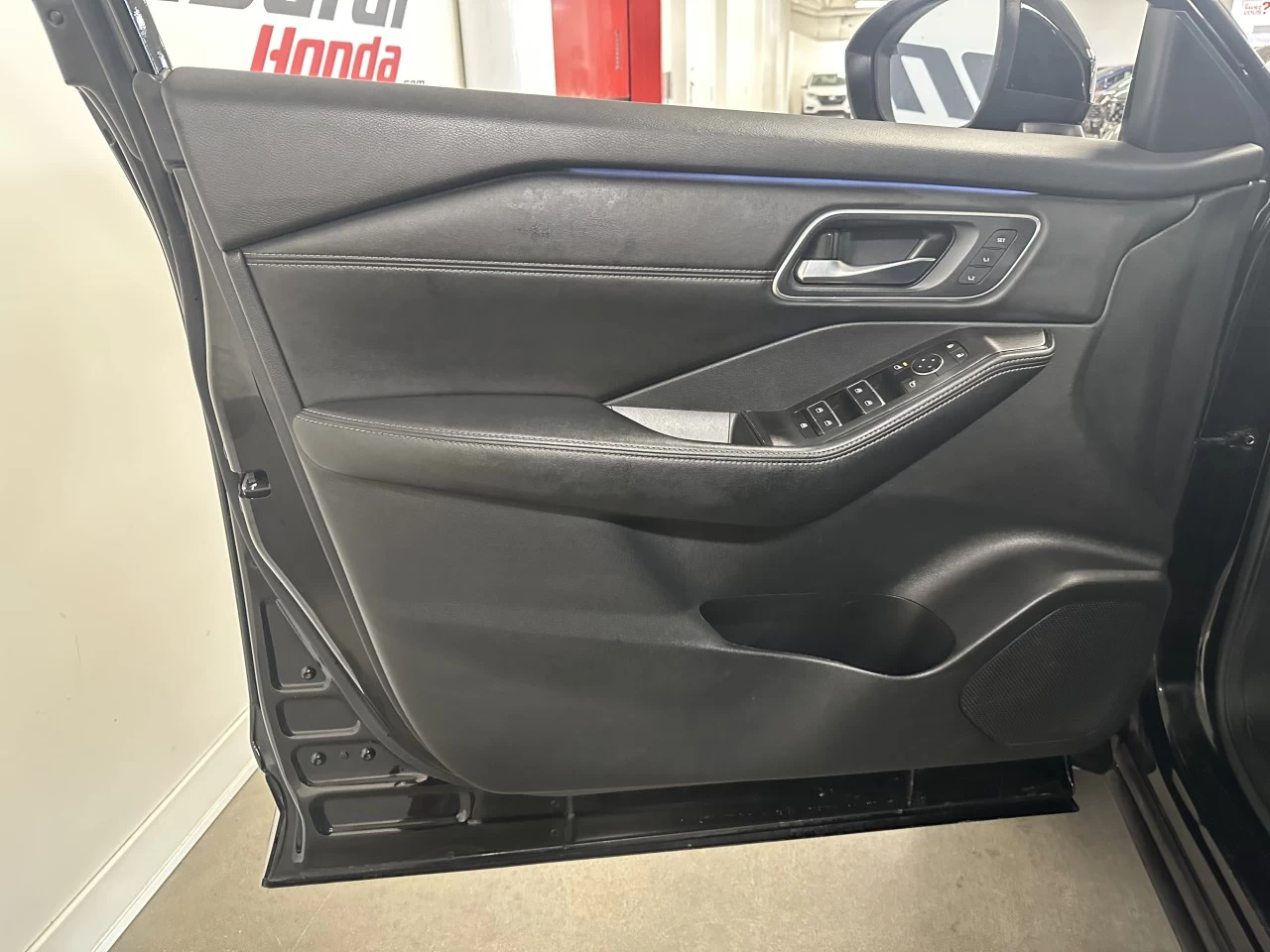 2024 Nissan Rogue Platinum Image principale