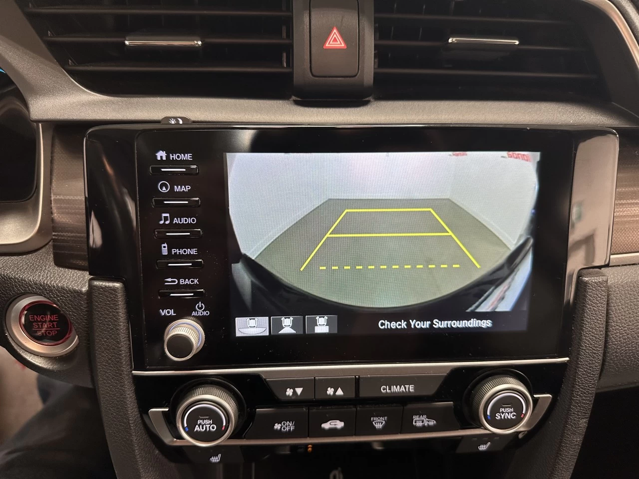 2020 Honda Civic
                                                    Touring Main Image