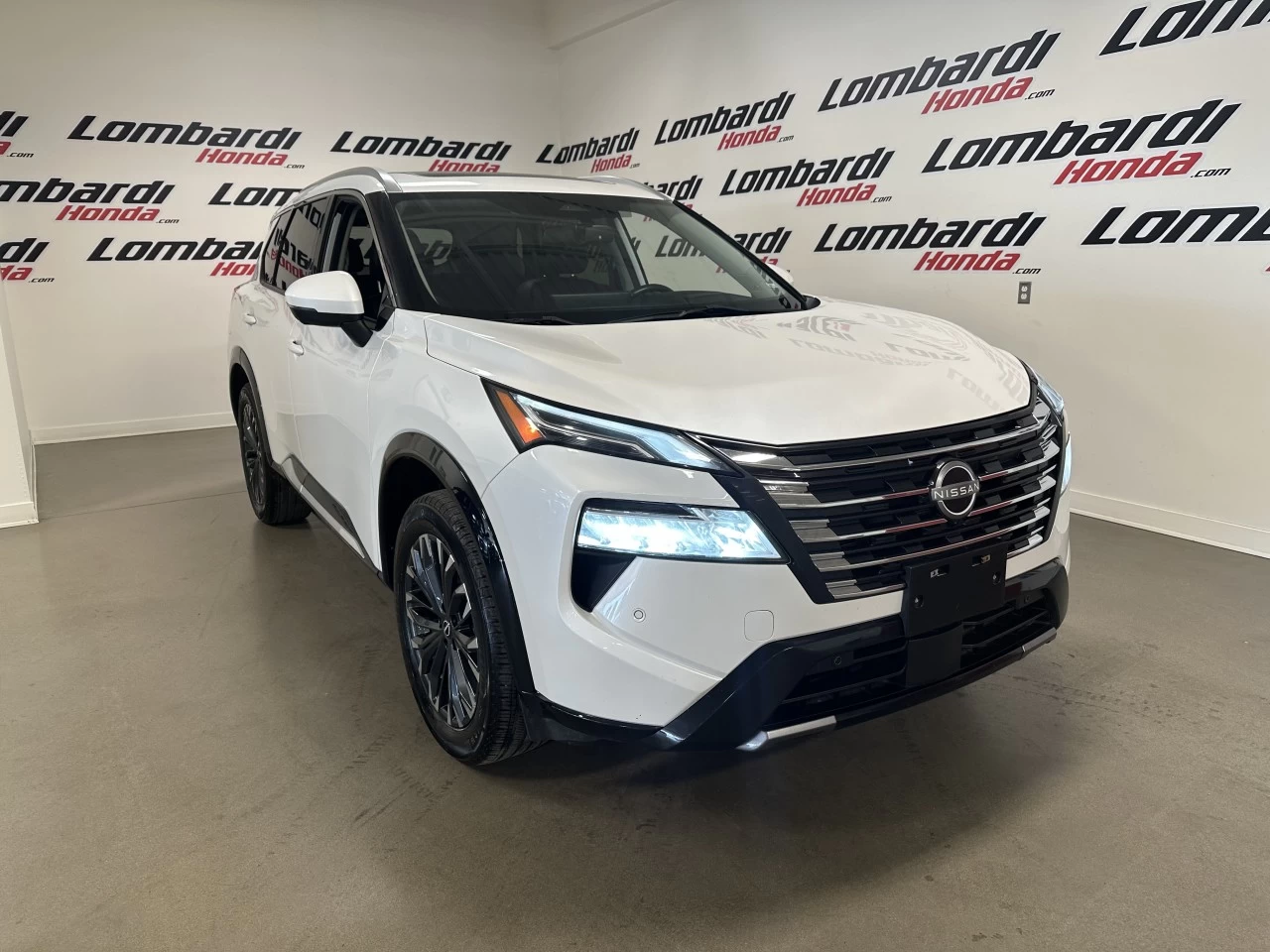 2024 Nissan Rogue Platinum Image principale