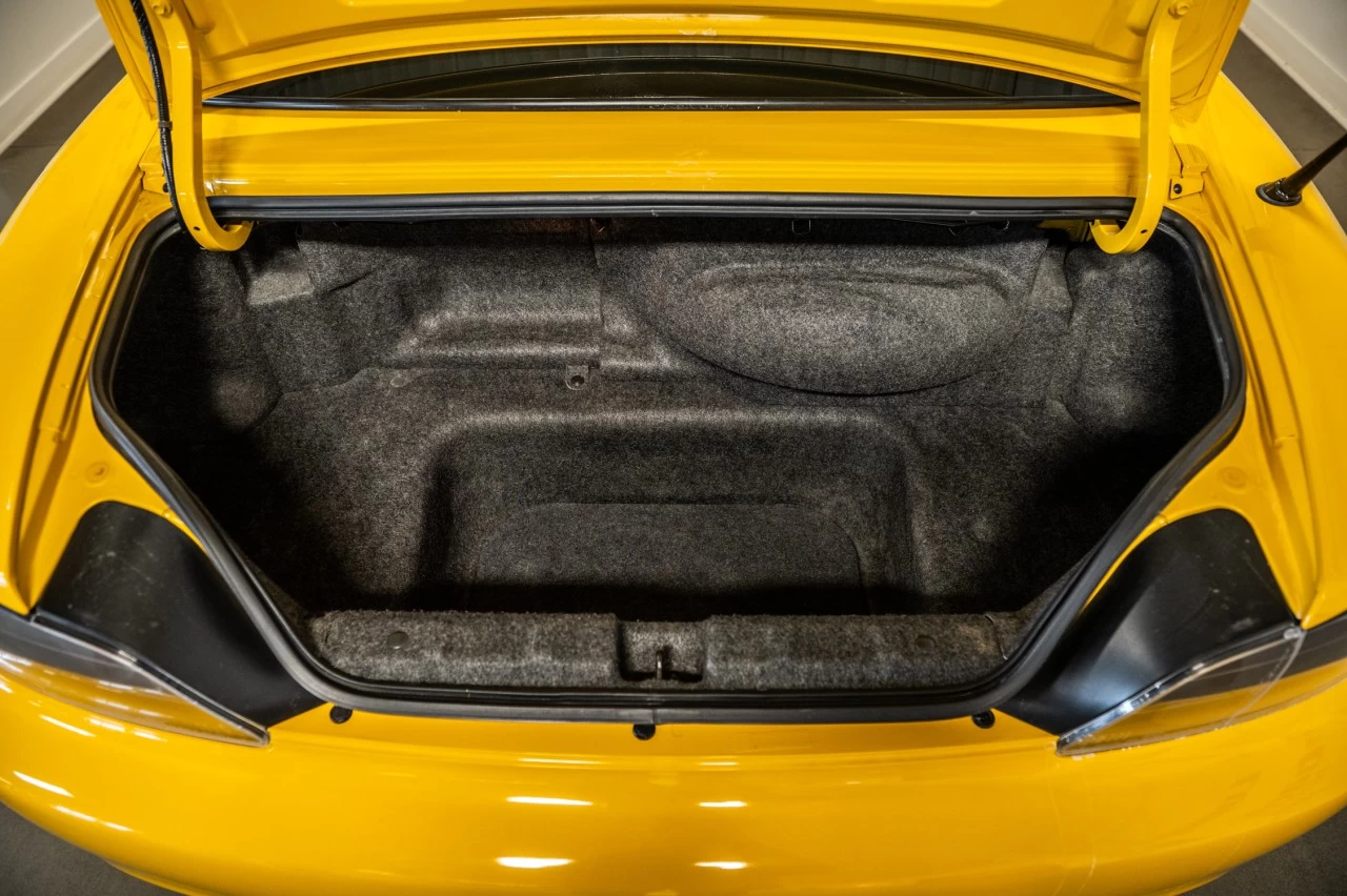 2005 Honda S2000 2dr Conv https://www.lombardihonda.com/resize/b990ff35b810a3abc0cc817b2ca24889-1