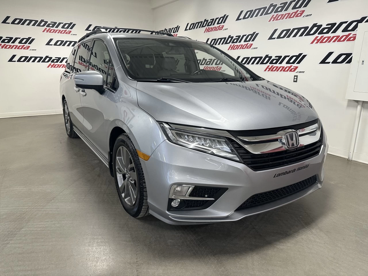 2019 Honda Odyssey Touring Image principale