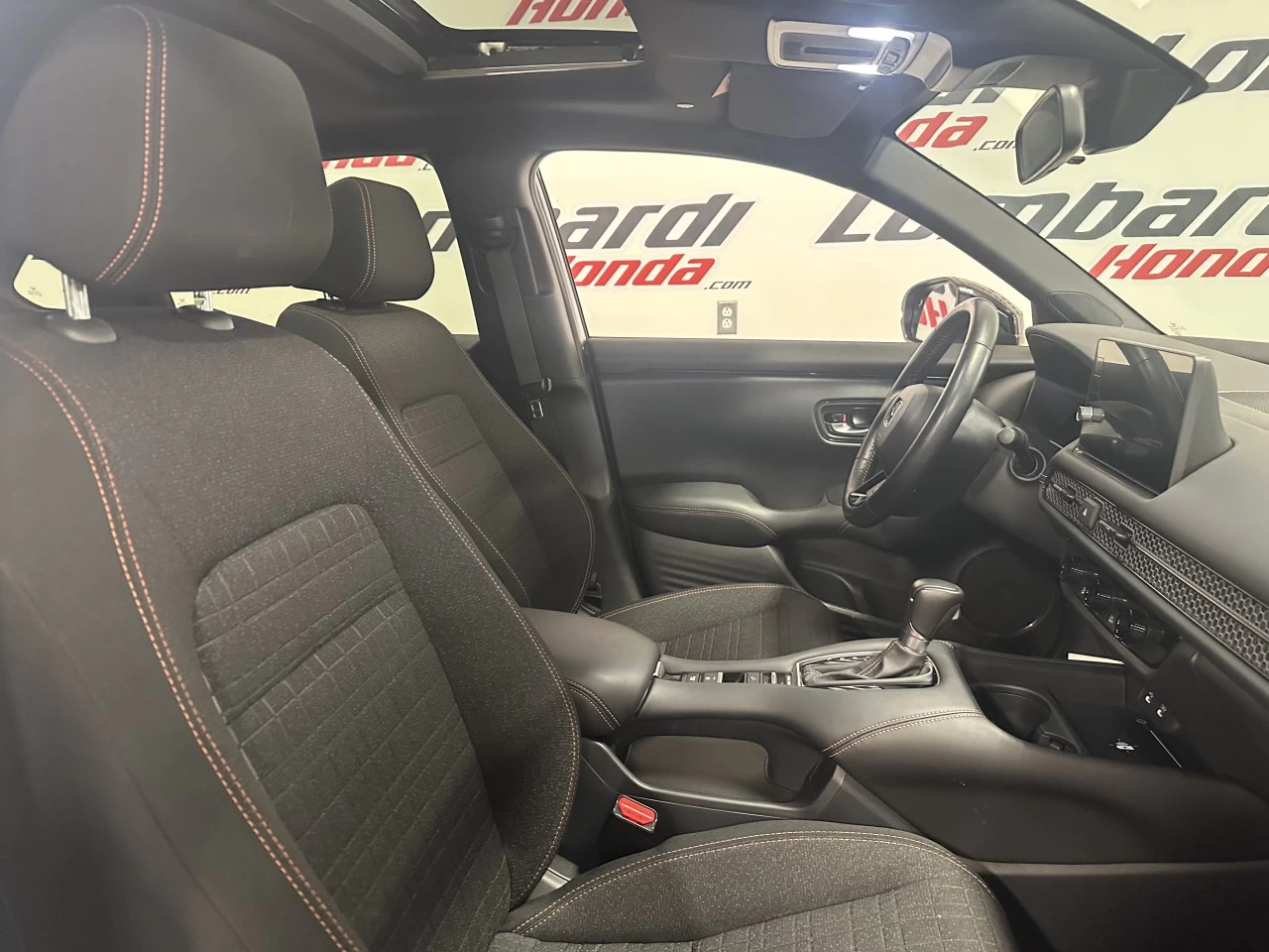 2026 Honda HR-V
                                                        Sport Main Image