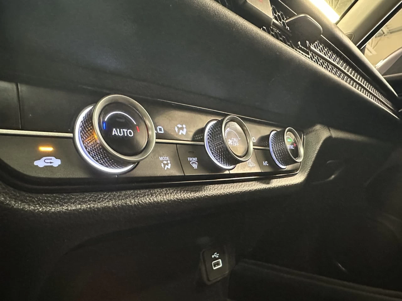 2023 Honda HR-V
                                                    EX-L Navi Image principale