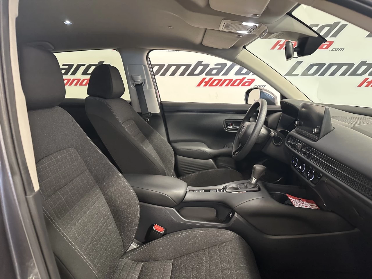 2023 Honda HR-V LX Main Image