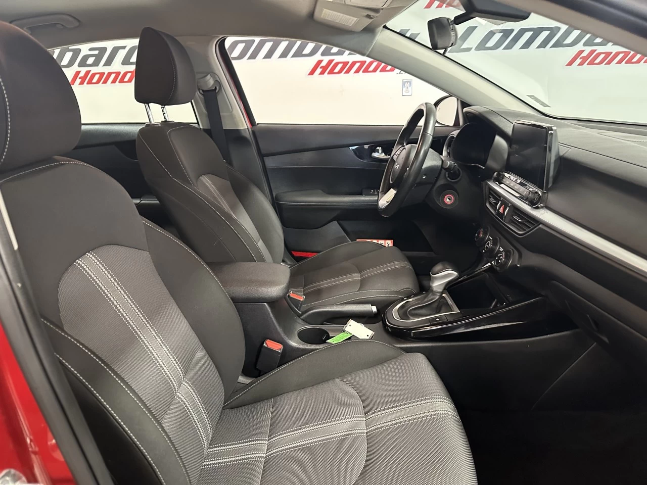 2023 Kia Forte EX Main Image