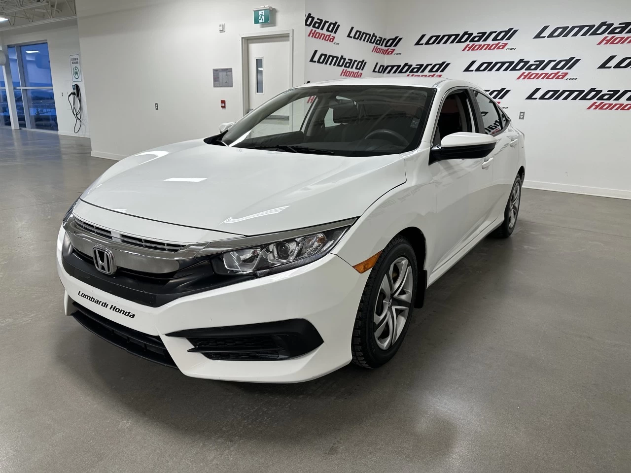 2018 Honda Civic LX Main Image