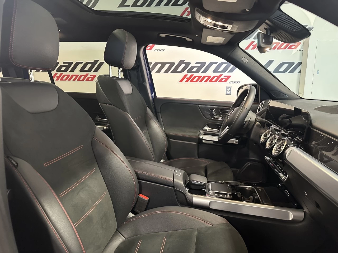 2022 Mercedes-Benz GLB250 GLB 250 Image principale