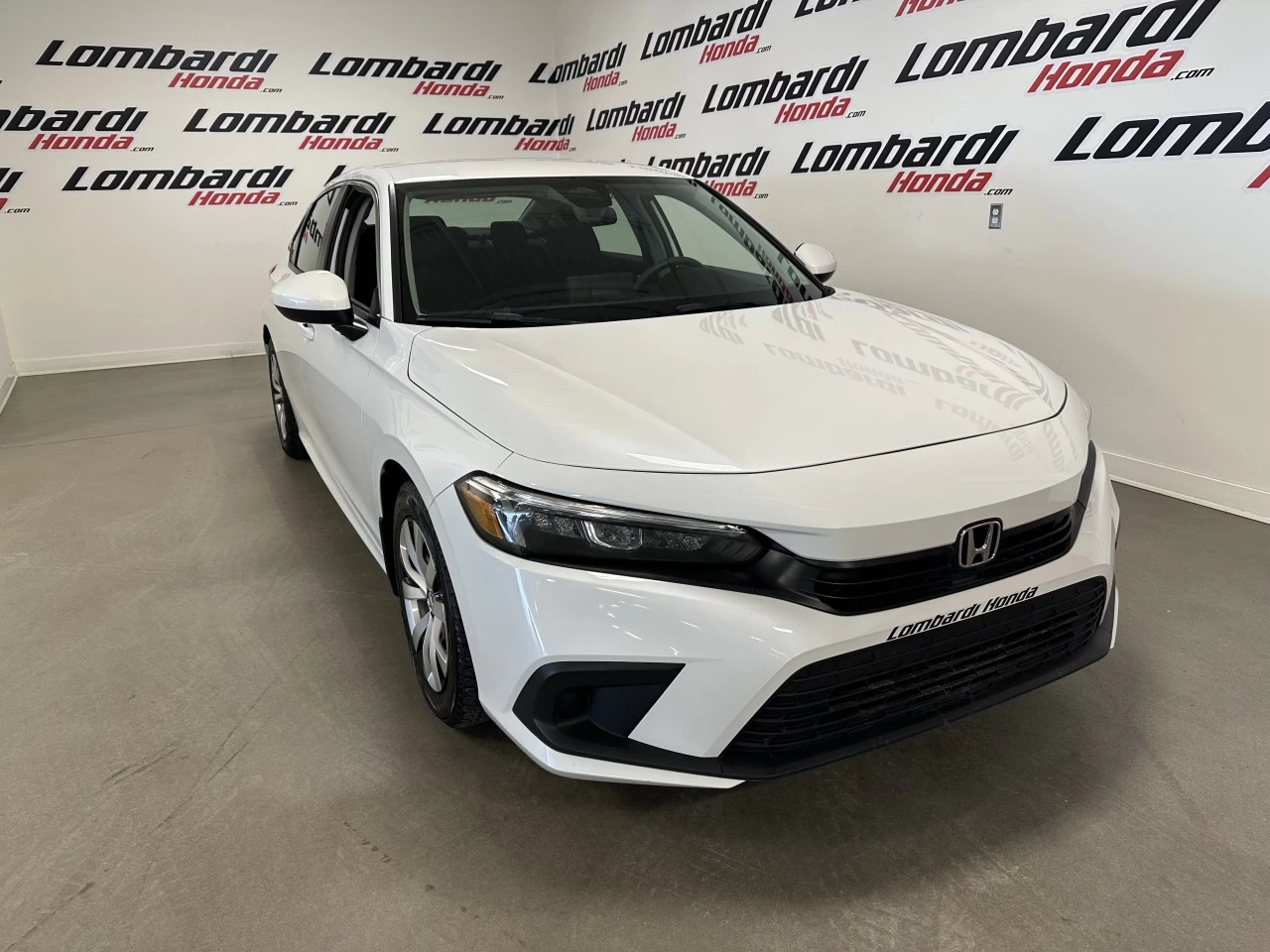 2022 Honda Civic LX Main Image