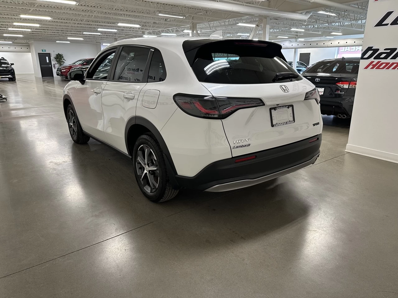 2025 Honda HR-V Sport https://www.lombardihonda.com/resize/b990ff35b810a3abc0cc817b2ca24889-1