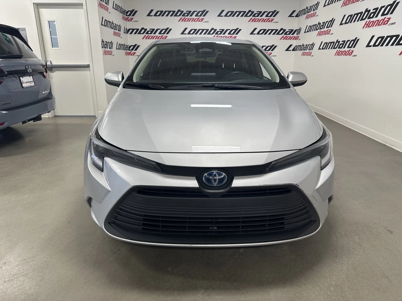 2024 Toyota Corolla
                                                    Hybrid Image principale
