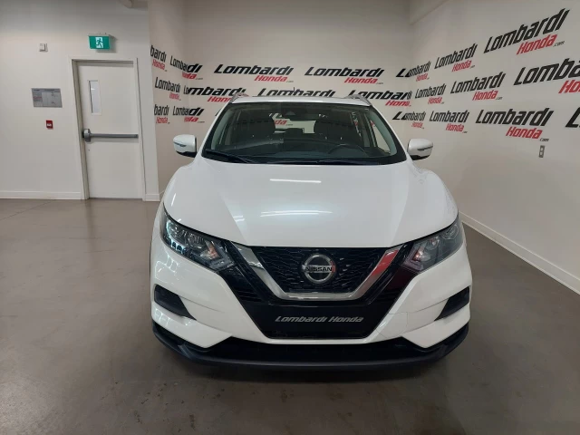 Nissan Qashqai SV 2021
