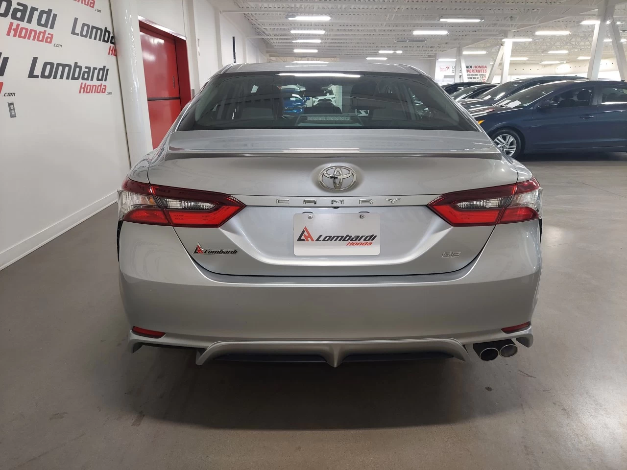 2021 Toyota Camry
                                                    SE Main Image