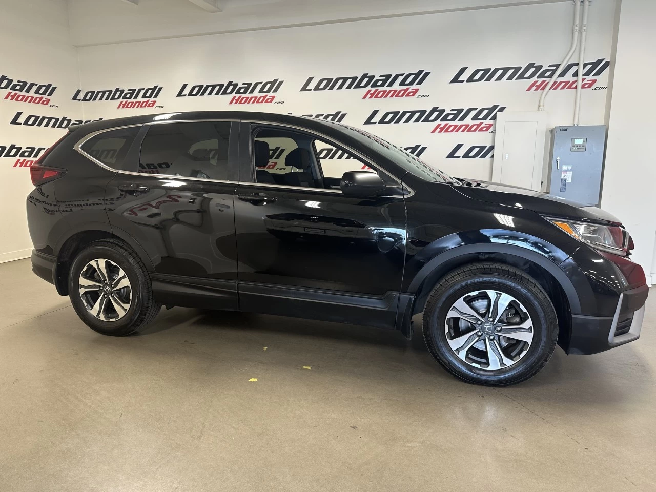 2020 Honda CR-V
                                                    LX Image principale