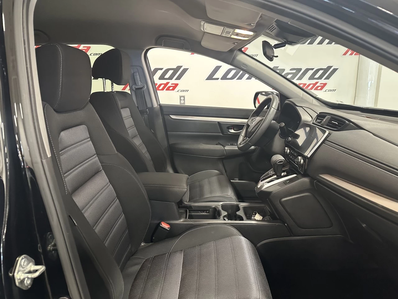 2018 Honda CR-V LX Image principale