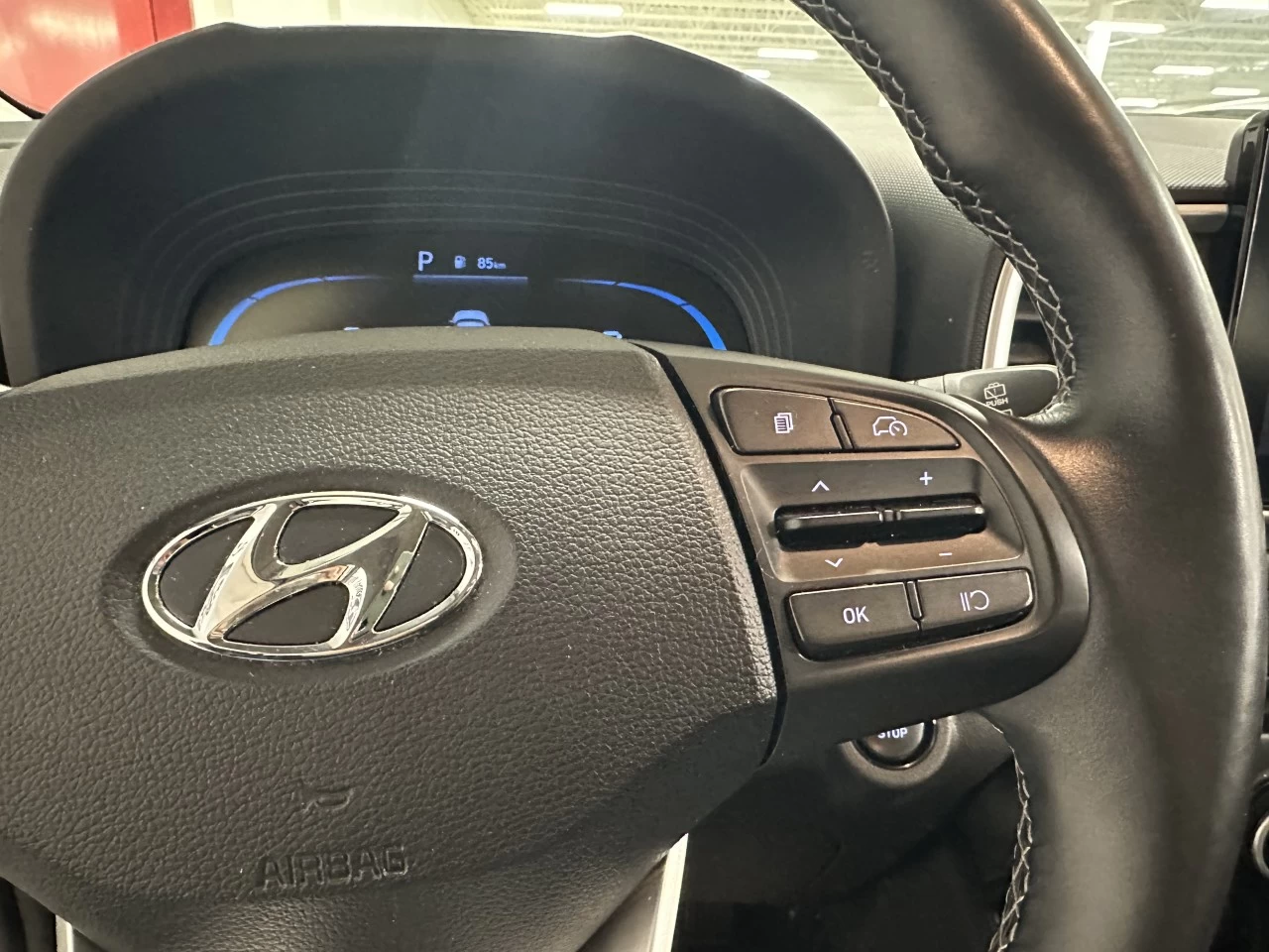 2023 Hyundai Venue Preferred Main Image