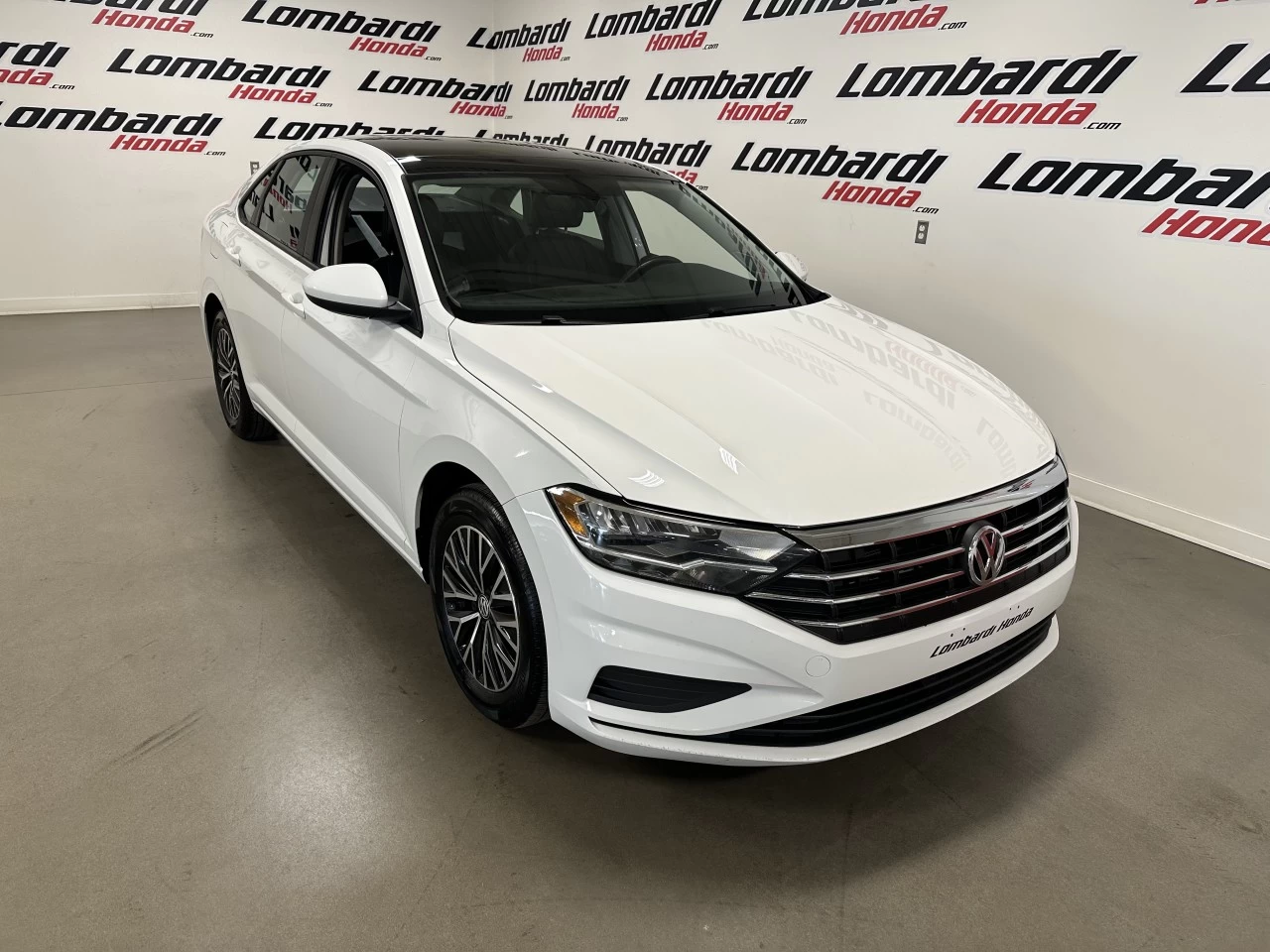 2021 Volkswagen Jetta Highline Image principale