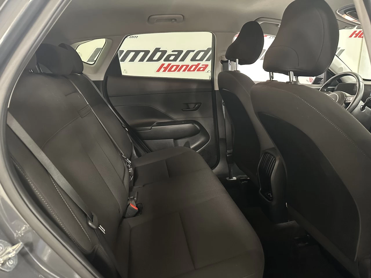 2024 Hyundai Kona Preferred Main Image