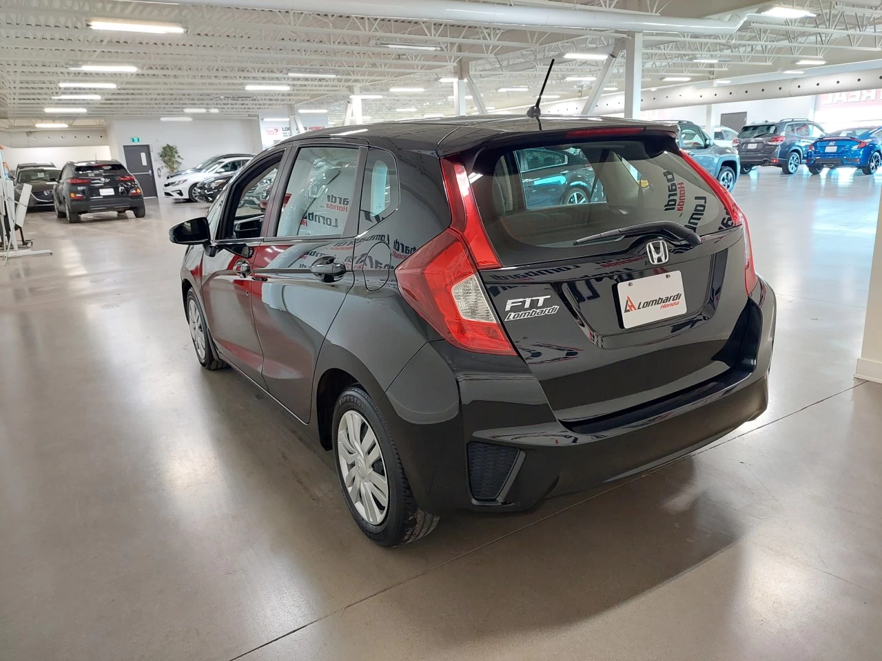 2017 Honda Fit
                                                    LX Main Image