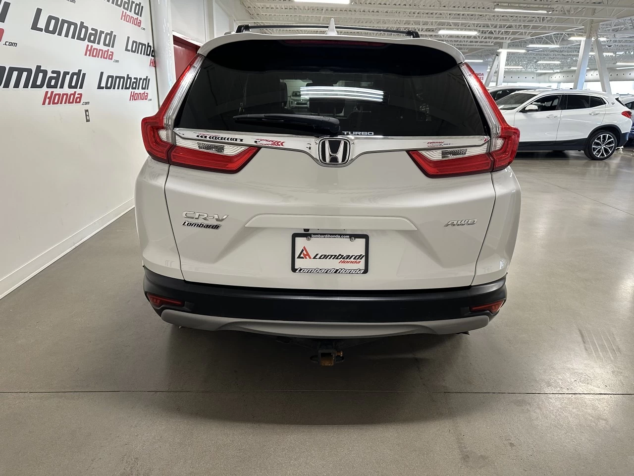 2019 Honda CR-V EX-L https://www.lombardihonda.com/resize/b990ff35b810a3abc0cc817b2ca24889-1