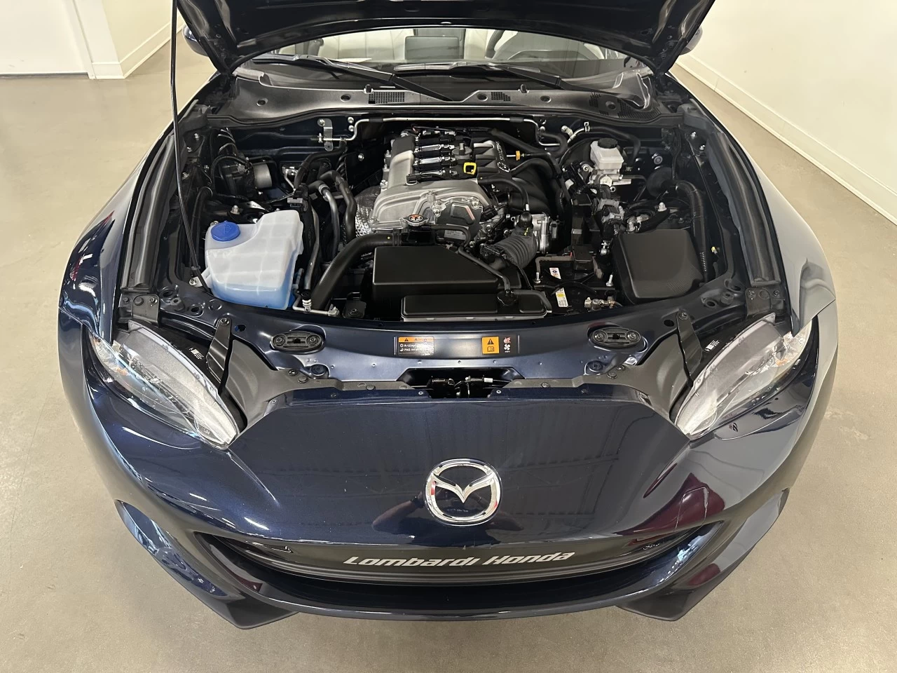 2023 Mazda MX-5 GT Main Image