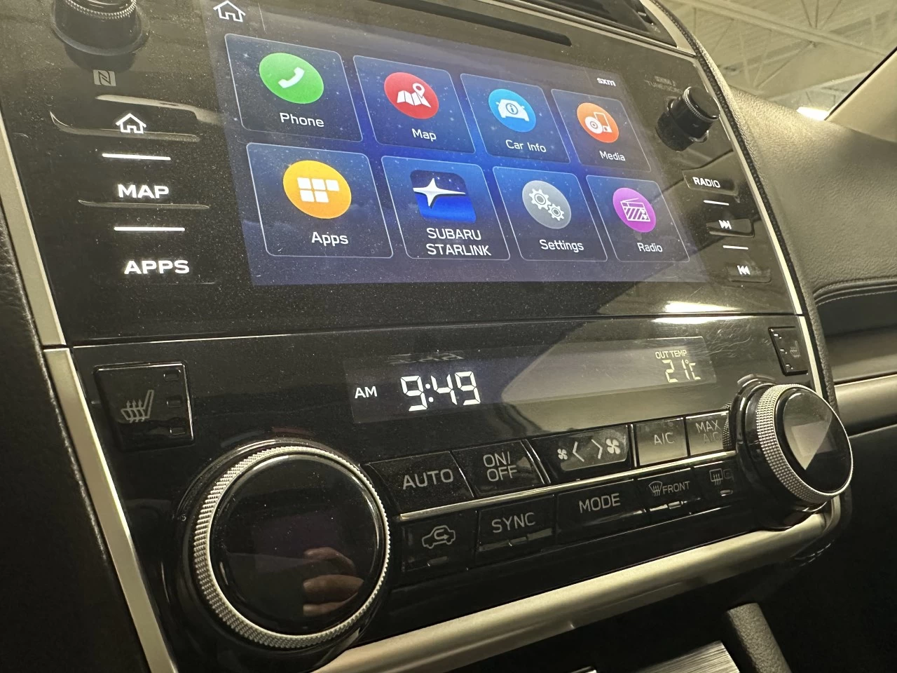 2019 Subaru Outback
                                                    Limited Main Image