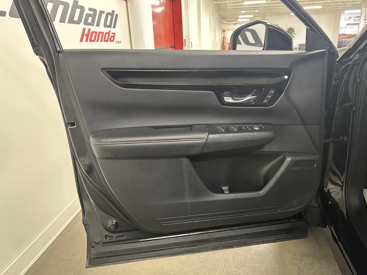 2024 Honda CR-V Touring Image principale