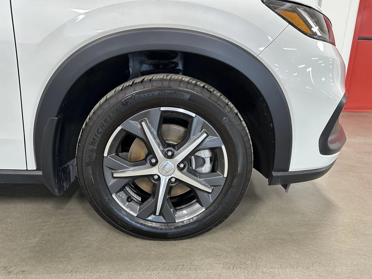 2025 Honda HR-V Sport https://www.lombardihonda.com/resize/b990ff35b810a3abc0cc817b2ca24889-1