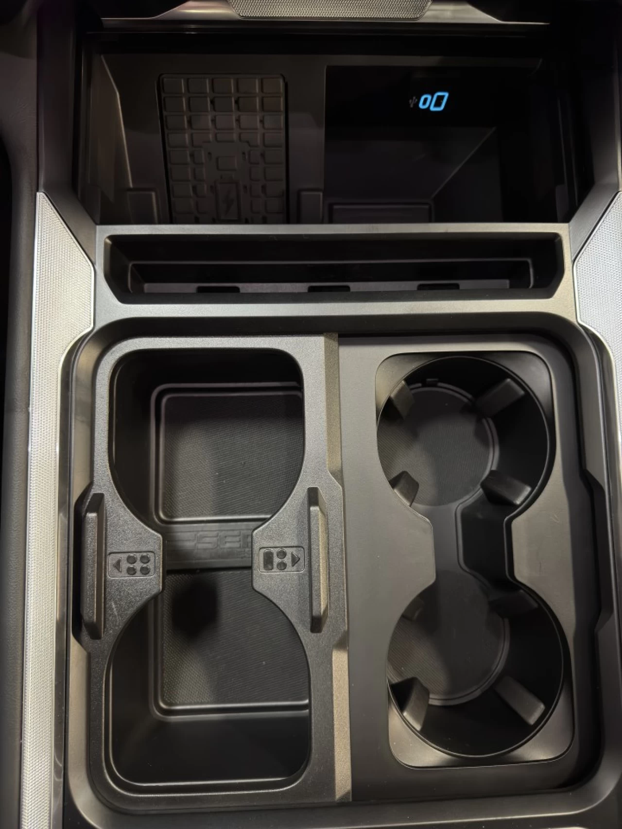 2025 Ford F-250 Platinum Image principale