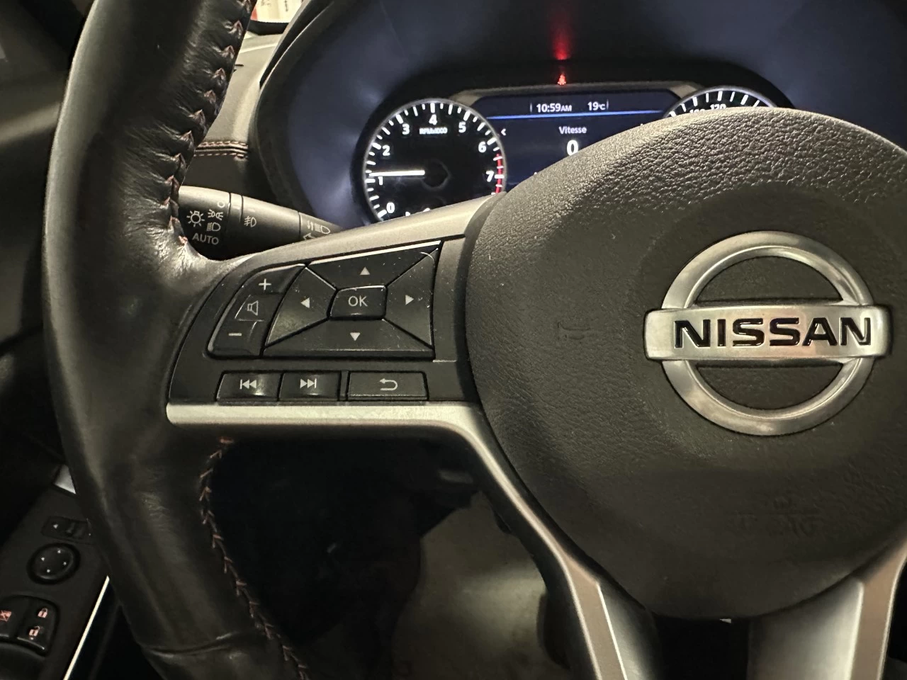 2021 Nissan Sentra SR https://www.lombardihonda.com/resize/b990ff35b810a3abc0cc817b2ca24889-1