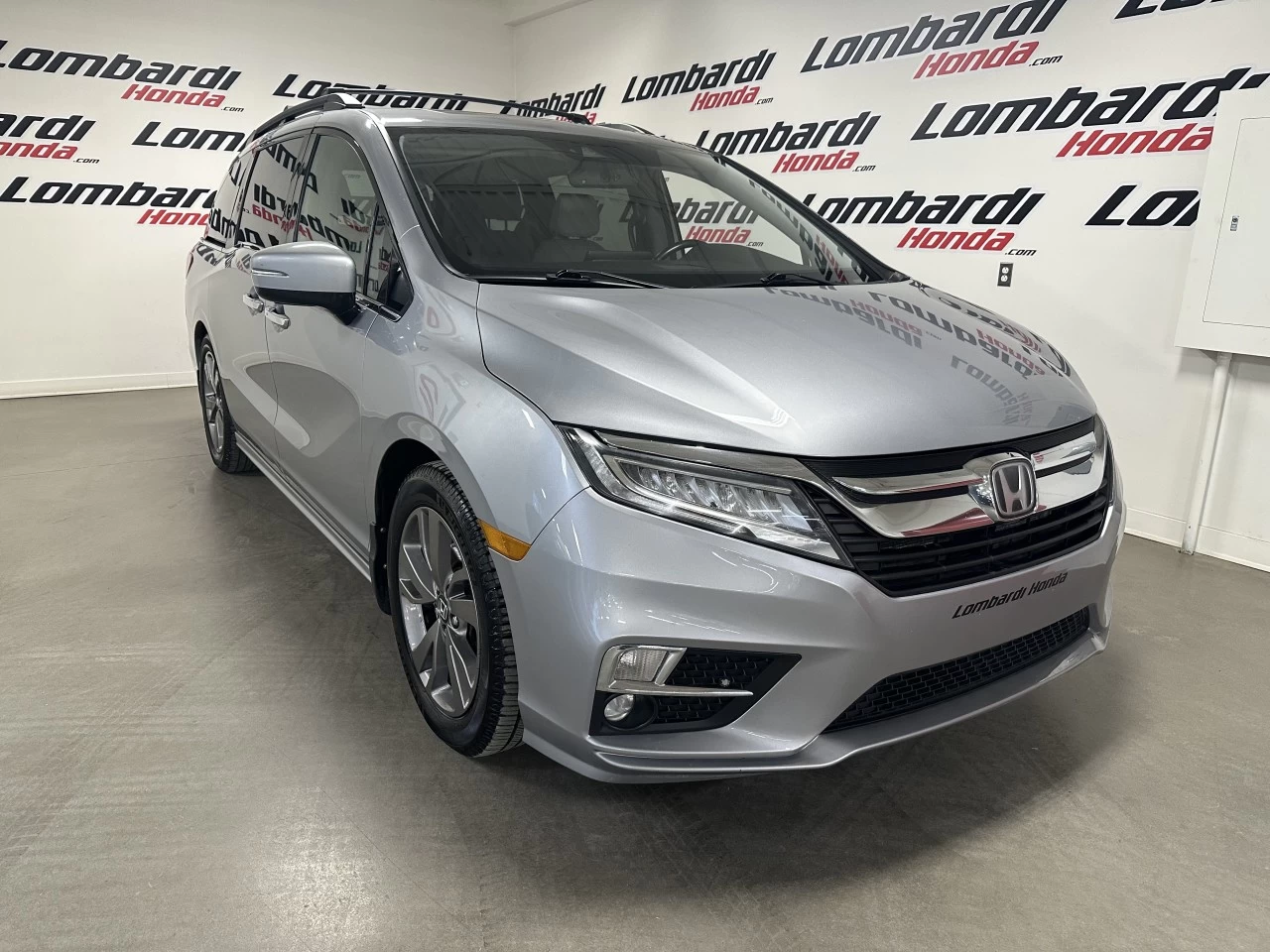 2019 Honda Odyssey Touring Image principale