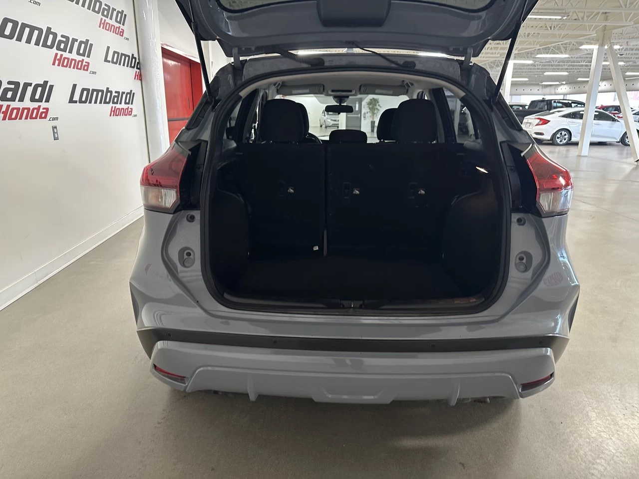 2021 Nissan Kicks
                                                    SV Main Image
