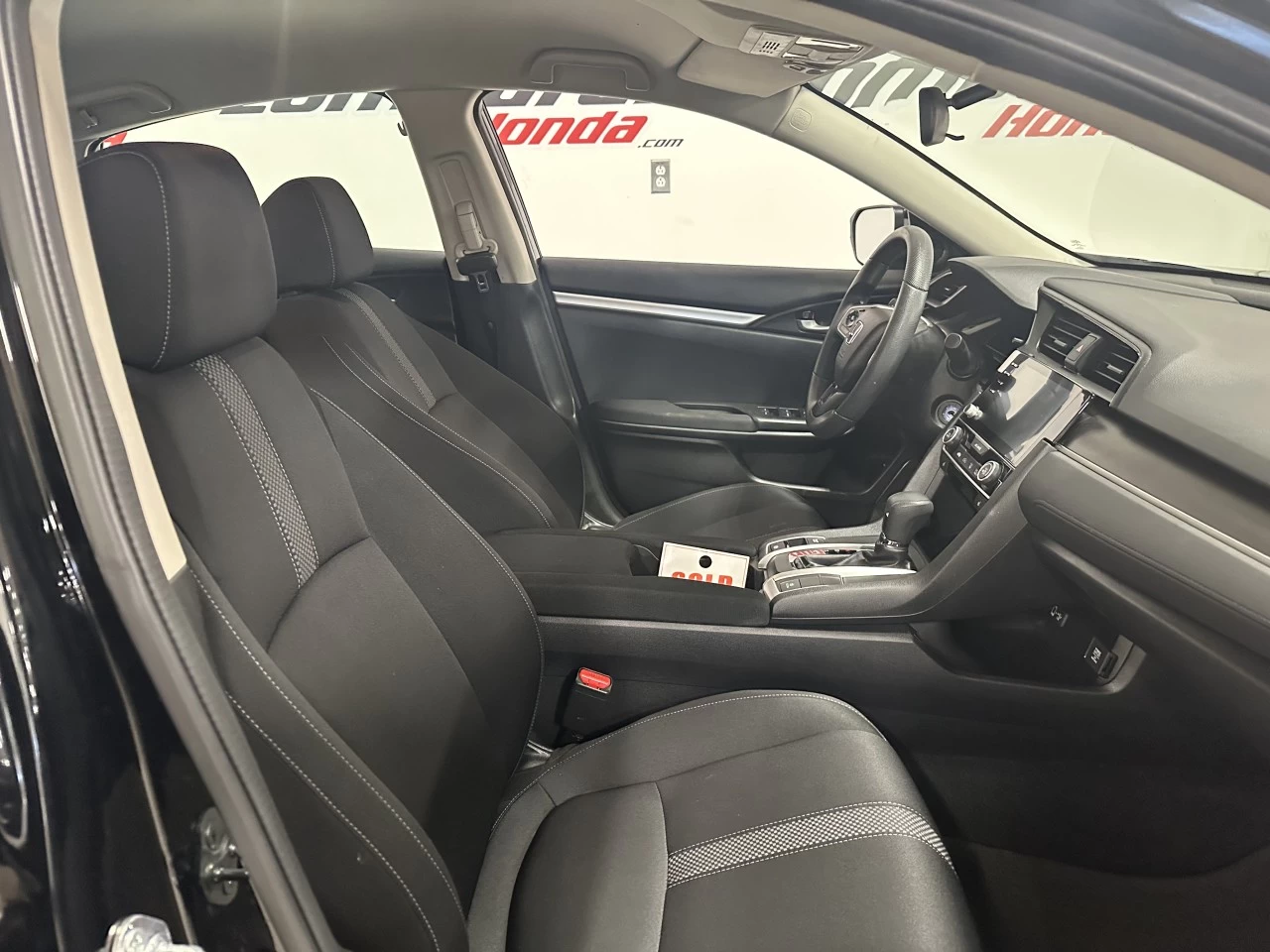 2021 Honda Civic LX Main Image