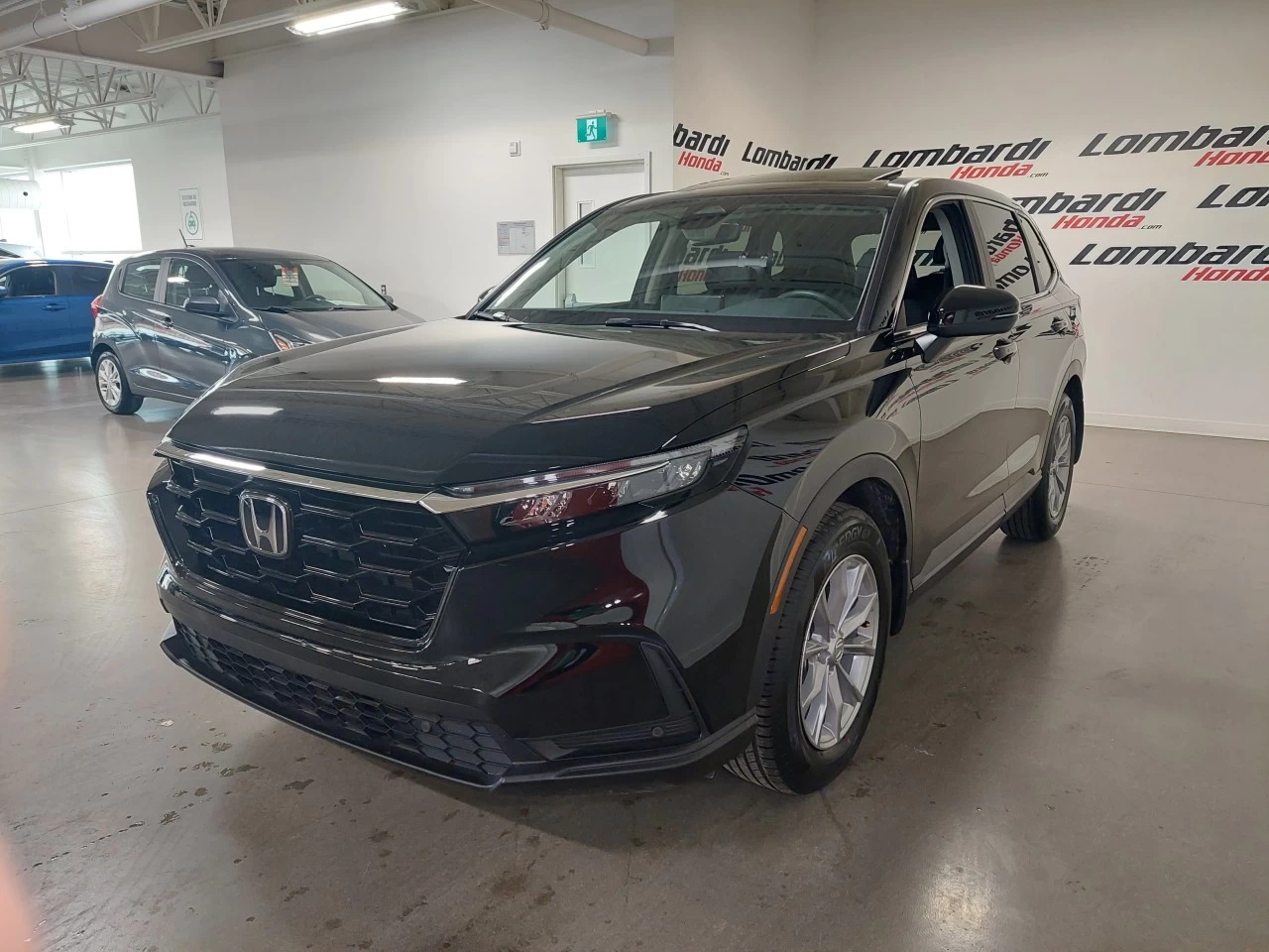 2023 Honda CR-V
                                                    EX-L Main Image
