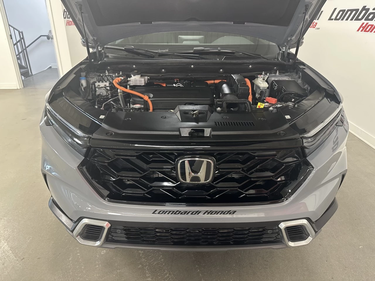 2023 Honda CR-V
                                                    Touring-Hybride Main Image