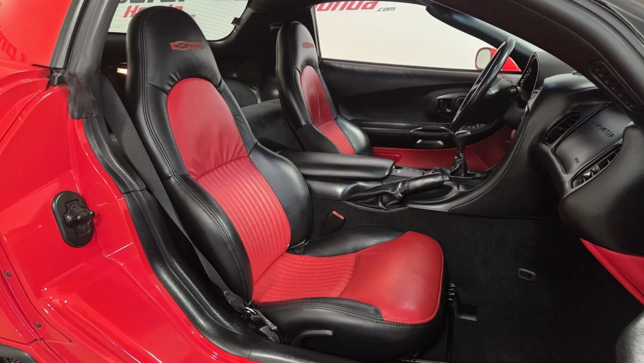 2003 Chevrolet Corvette Z06 Main Image