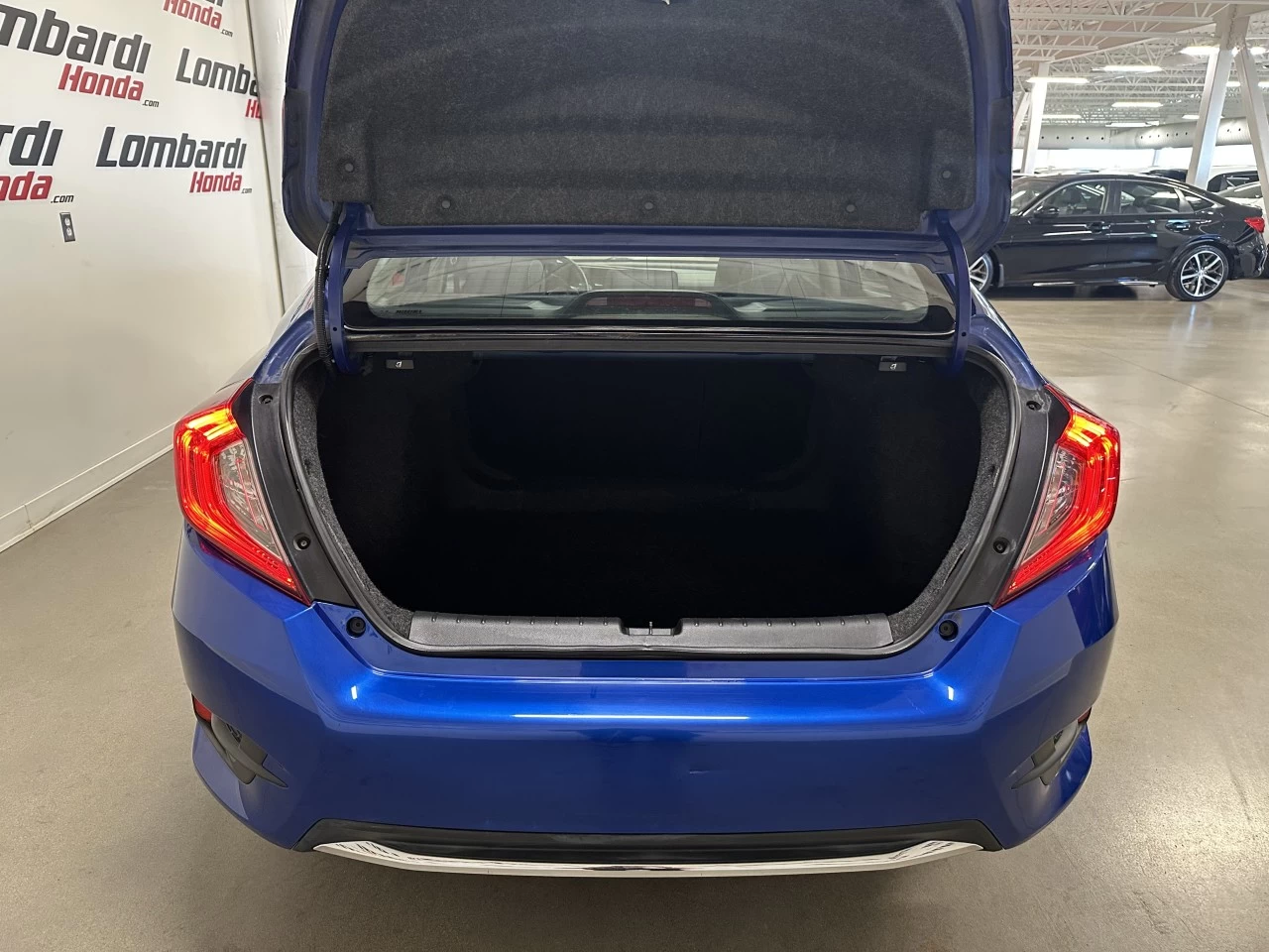 2019 Honda Civic LX Main Image