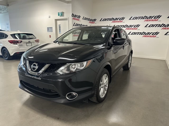 Nissan Qashqai SV 2018