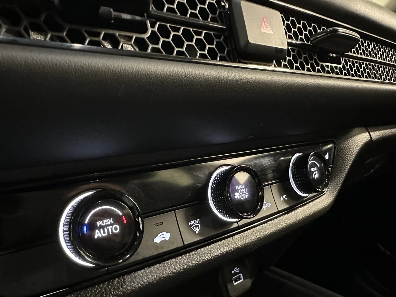 2024 Honda HR-V LX Main Image