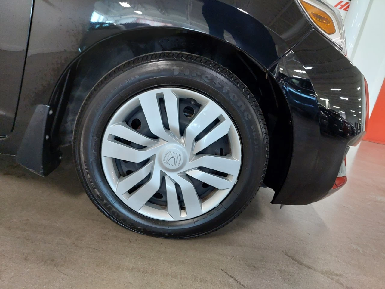 2017 Honda Fit
                                                    LX Main Image