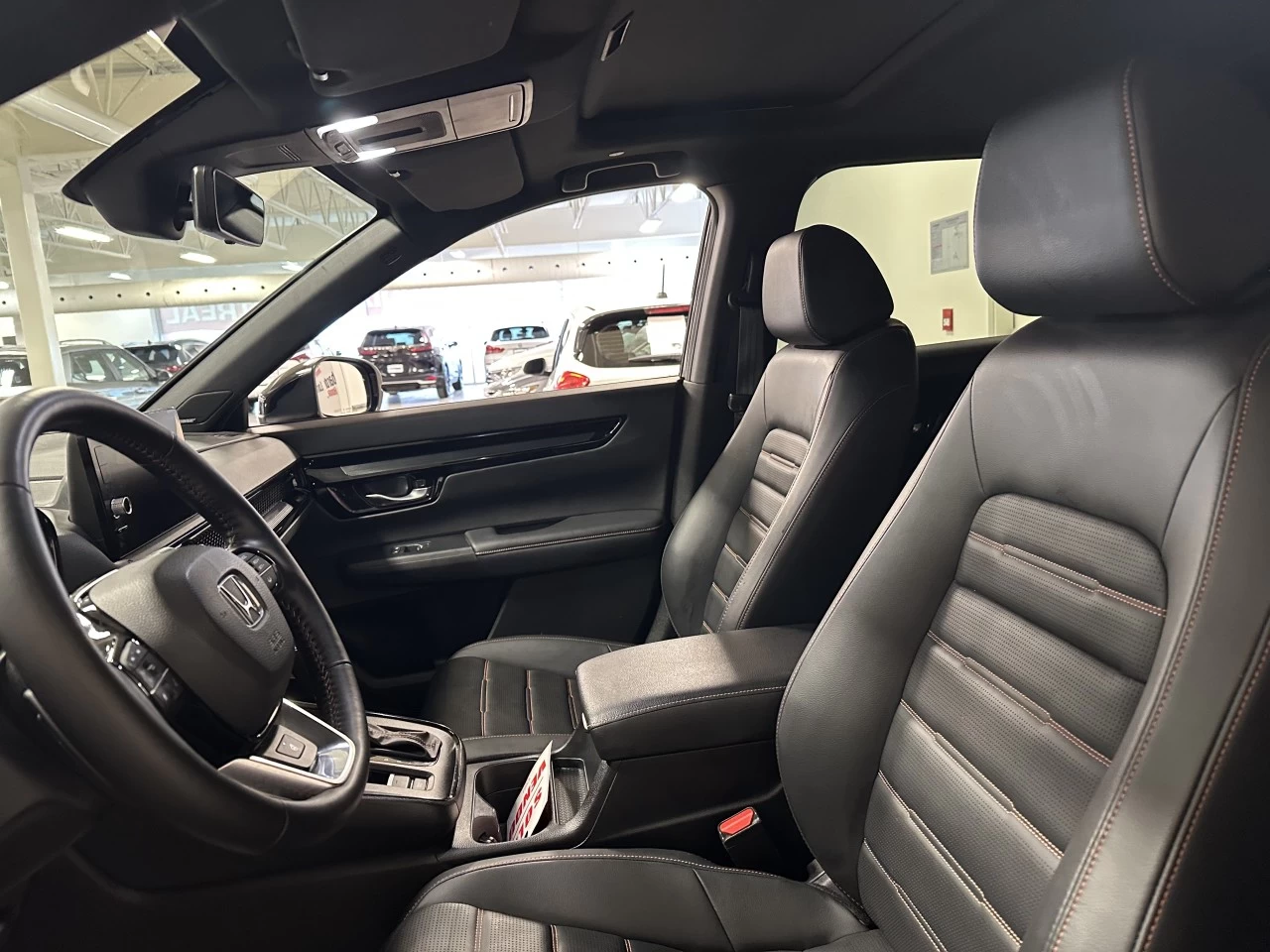 2024 Honda CR-V Touring Main Image