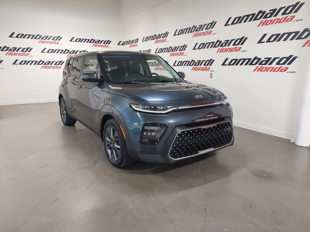 2020 Kia Soul
                                                    EX Image principale