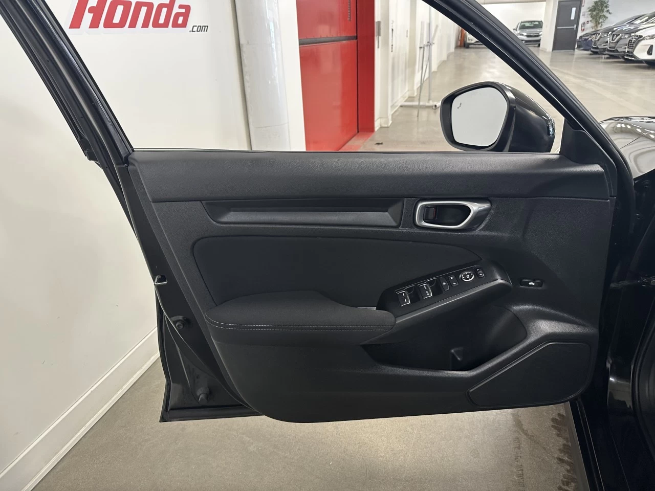 2023 Honda Civic LX Main Image