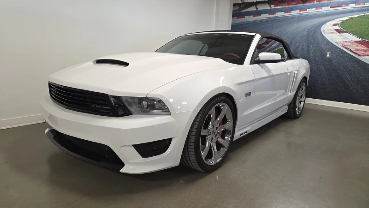 2011 Ford Mustang
                                                        GT Image principale