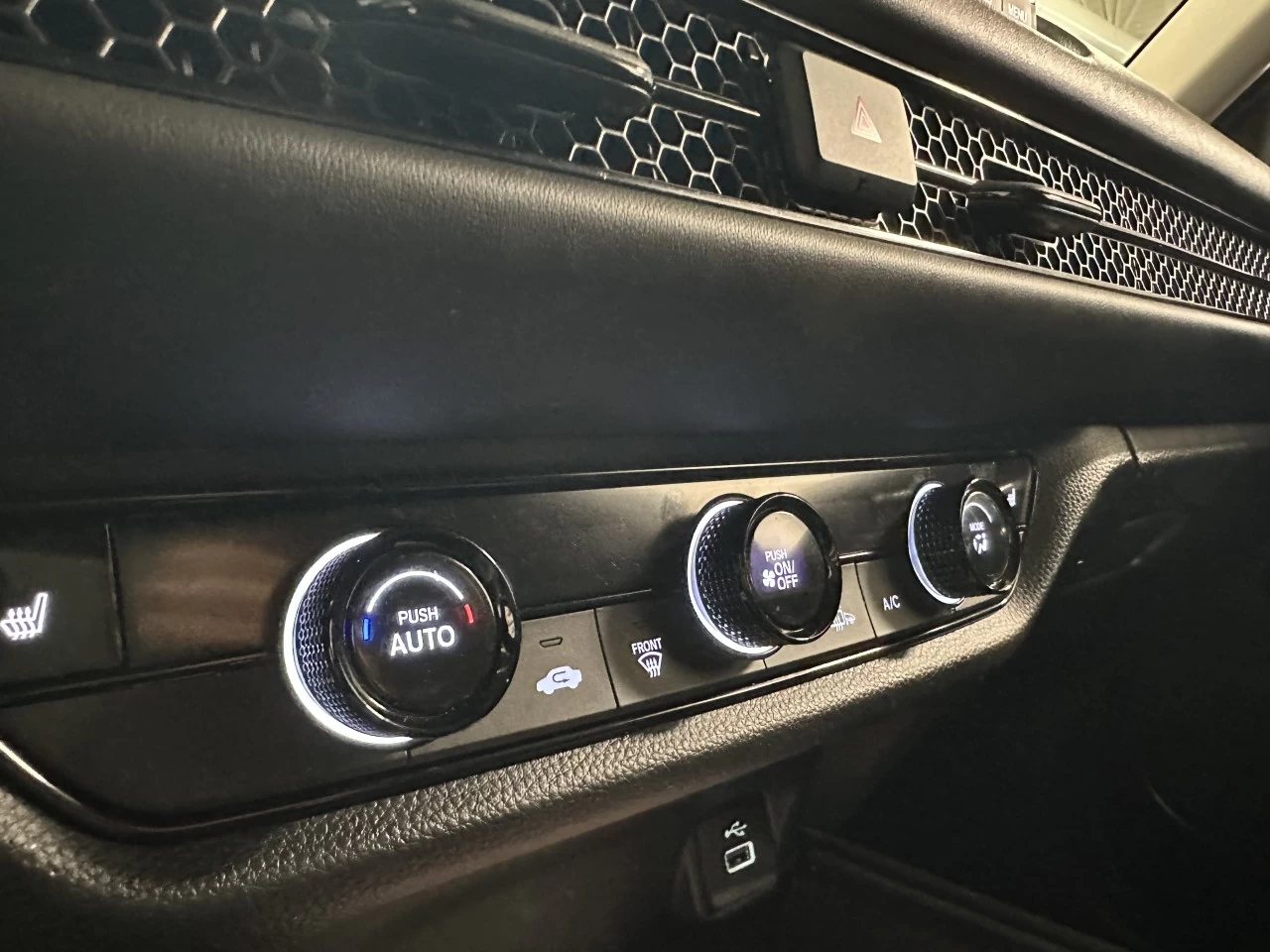 2023 Honda HR-V
                                                    LX Image principale