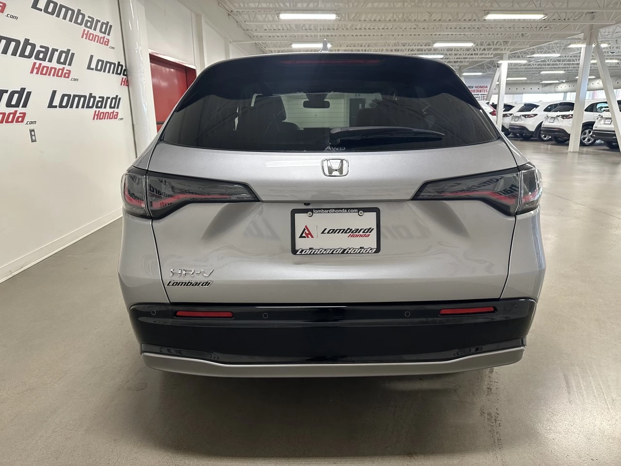 2024 Honda HR-V EX-L Navi https://www.lombardihonda.com/resize/b990ff35b810a3abc0cc817b2ca24889-1