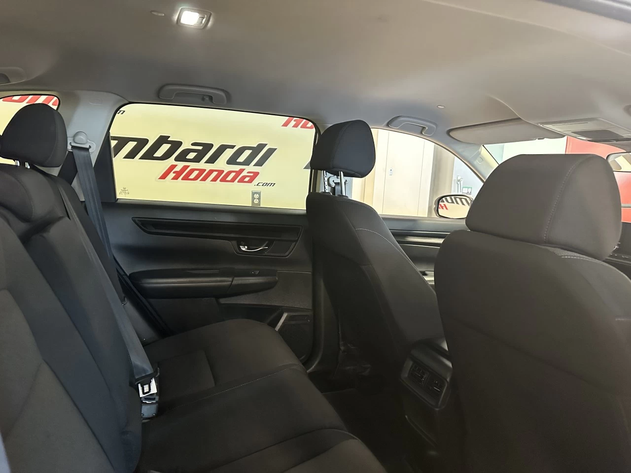 2024 Honda CR-V LX Image principale