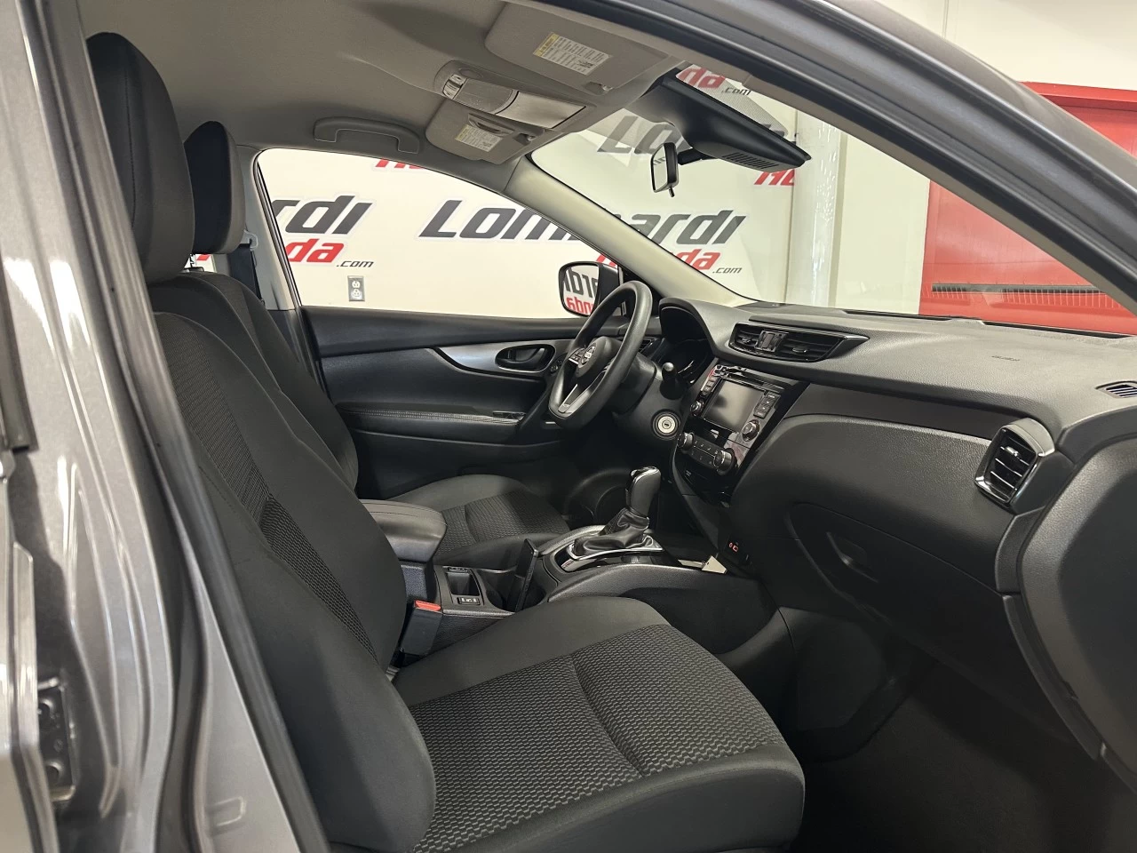 2022 Nissan Qashqai
                                                    S Image principale